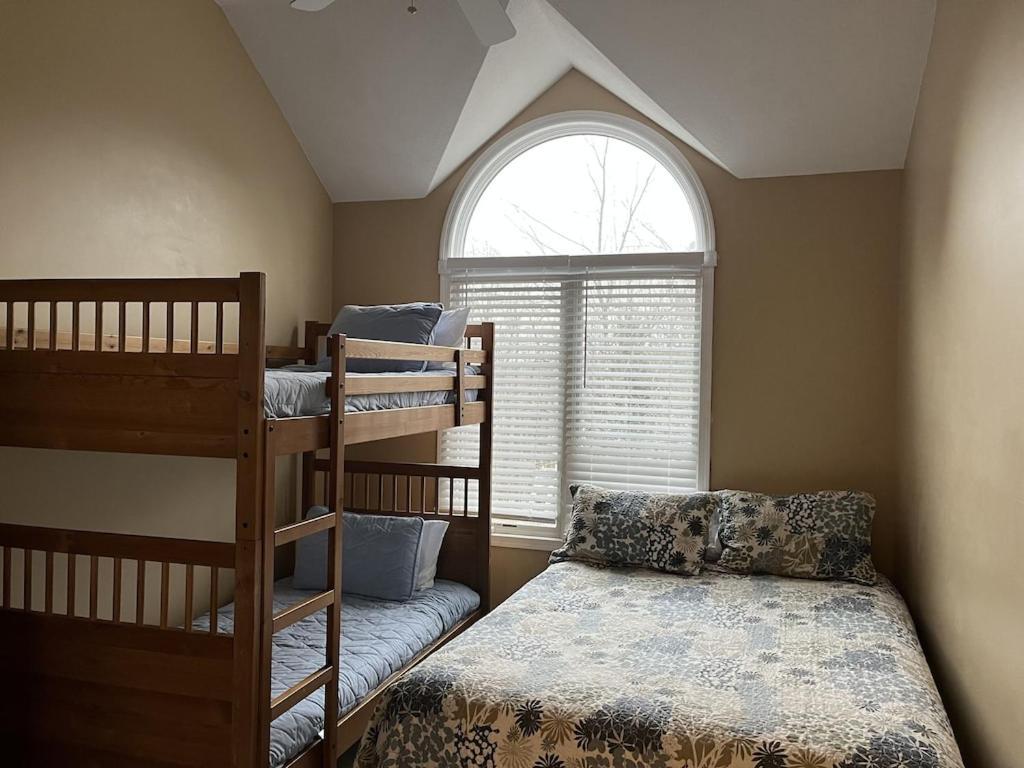 Beautiful Lake Harmony Townhouse At Big Boulder Lake And Ski Area Exteriör bild
